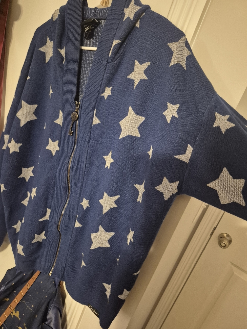 Coraline gitd zip up sweater - Picture 8 of 12